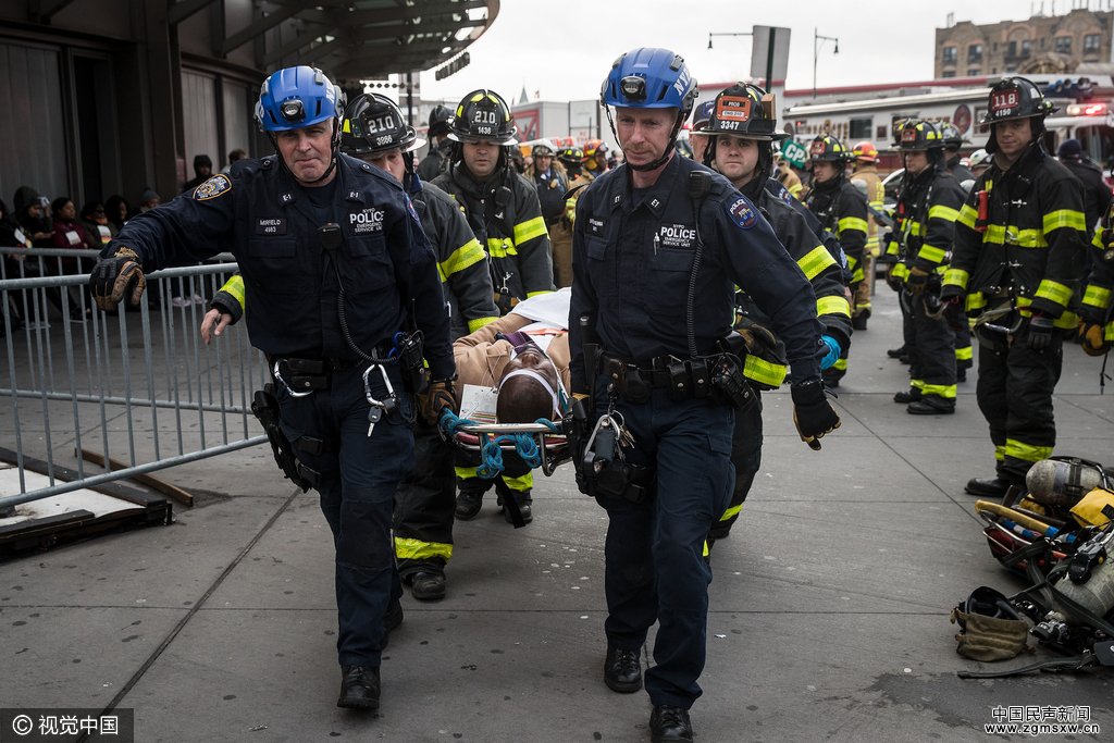 纽约布鲁克林区发生列车脱轨事故 至少103人受伤
