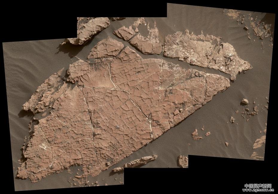 火星有水现新证据 30亿年前裂痕引人遐想