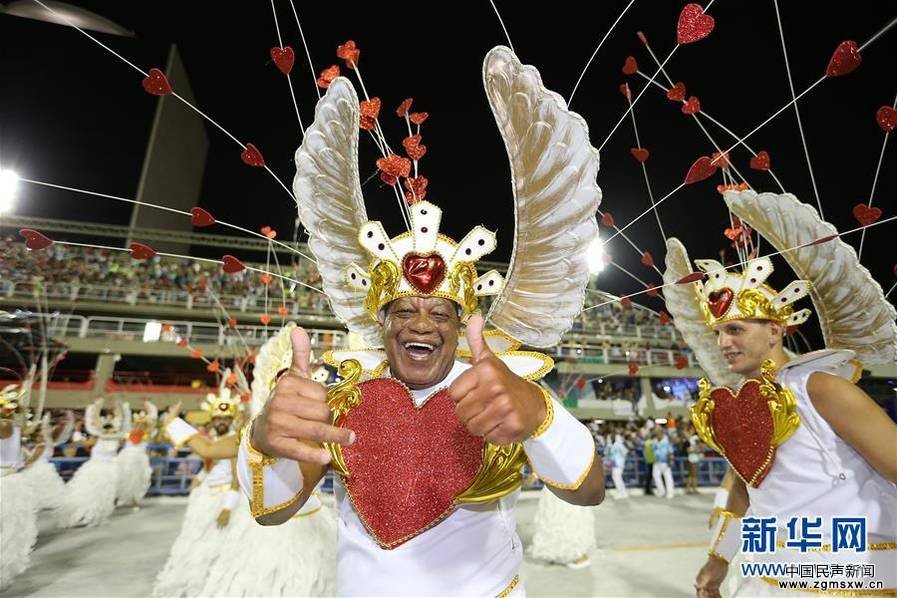 巴西里约狂欢节拉开帷幕